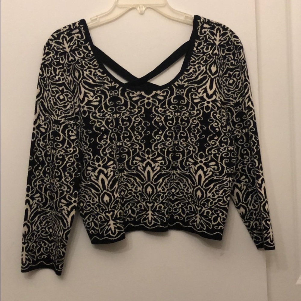 Crop sweater